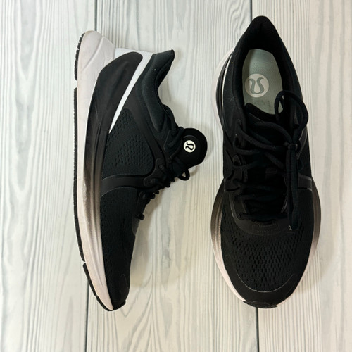 Vist Large View of Product Image Which is Used Lululemon Performance Shoes 7.5 60071-S000597453
