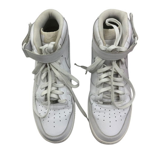 Vist Large View of Product Image Which is Used Nike Mens Athletic Shoes 13 60017-S001058377