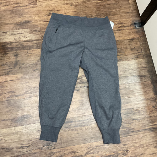 Vist Large View of Product Image Which is Used Athleta Active Leggings 1X 18/34 60004-S000623001