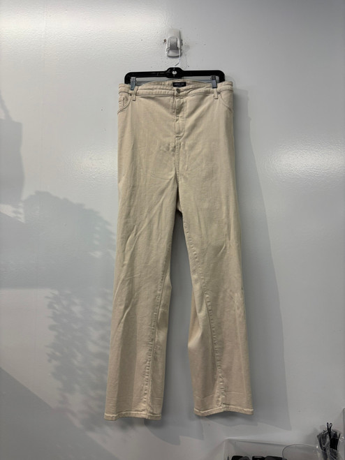 Used Nydj Denim 4X 24/37 60130-S000215567 Vist Large View of Product Image Which is Used Nydj Denim 4X 24/37