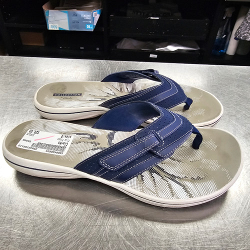 Vist Large View of Product Image Which is Used Clarks Flip Flops 9 60112-S000422623