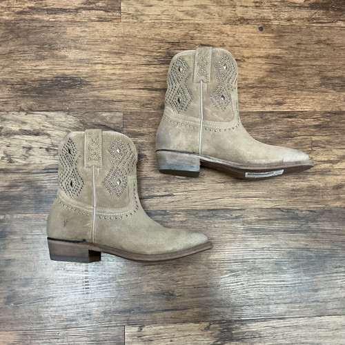 Vist Large View of Product Image Which is Used frye Ankle Boots 6 60004-S000623158