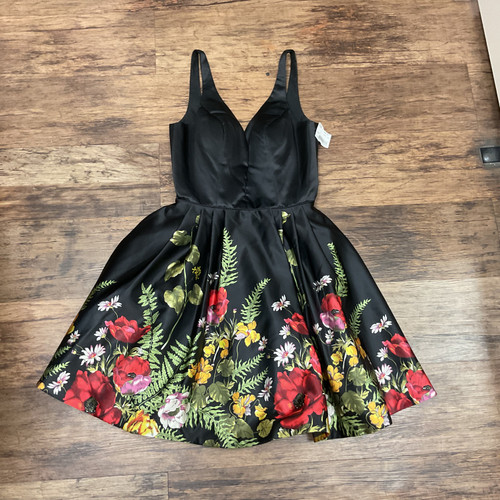 Vist Large View of Product Image Which is Used sherrihill Short Dress B S-4/6 60004-S000623224