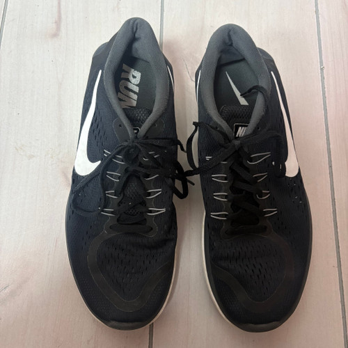 Vist Large View of Product Image Which is Used Nike Mens Athletic Shoes 12