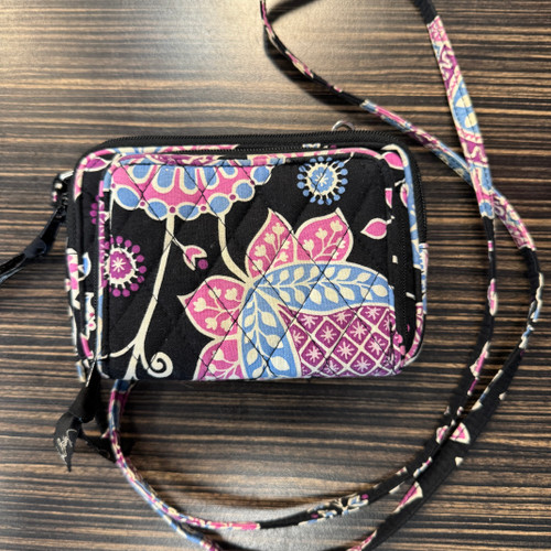 Vist Large View of Product Image Which is Used Vera Bradley Wristlet