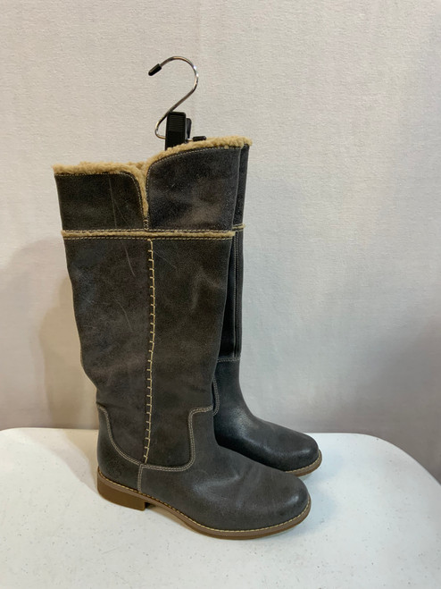 Used Timberland Tall Boots 6 60126-S000386791 Vist Large View of Product Image Which is Used Timberland Tall Boots 6