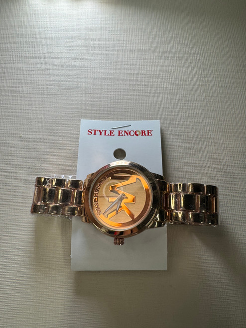 Vist Large View of Product Image Which is Used Michael Michael Kors Watch