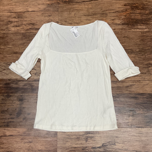 Vist Large View of Product Image Which is Used Reformation Short Sleeve Top XL-16