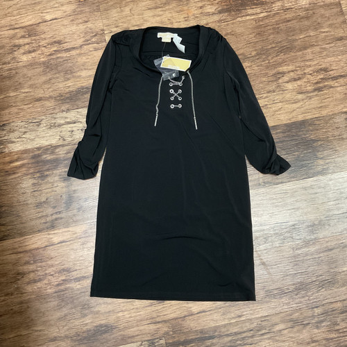 Vist Large View of Product Image Which is Used Michael Michael Kors Short Dress B S-4/6