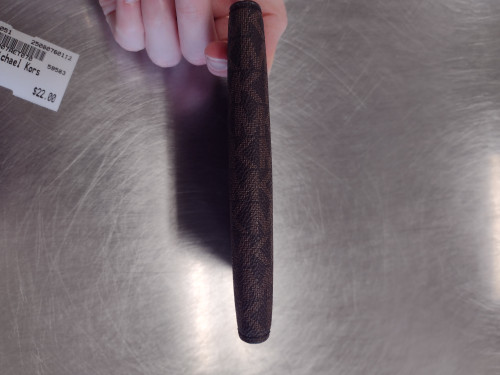 Used Michael Michael Kors Wallet 60112-S000423051 Vist Large View of Product Image Which is Used Michael Michael Kors Wallet