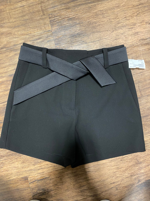 Vist Large View of Product Image Which is Used Maje Shorts 4-27
