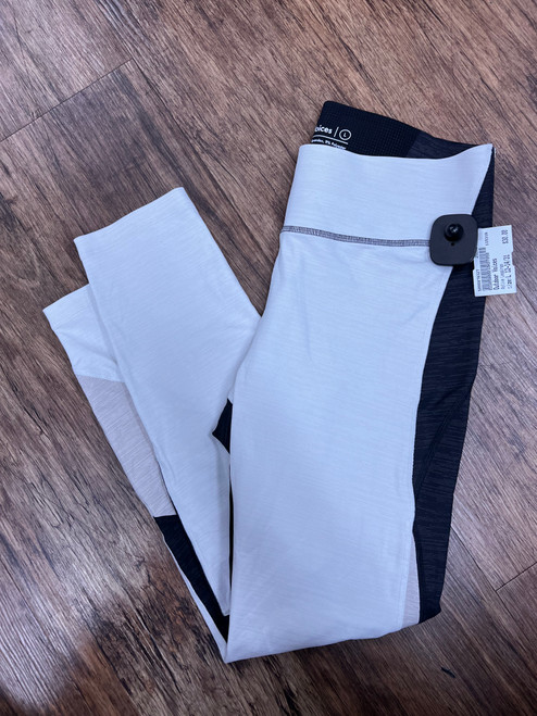 Vist Large View of Product Image Which is Used Outdoor Voices Active Leggings L 12-14/31-32