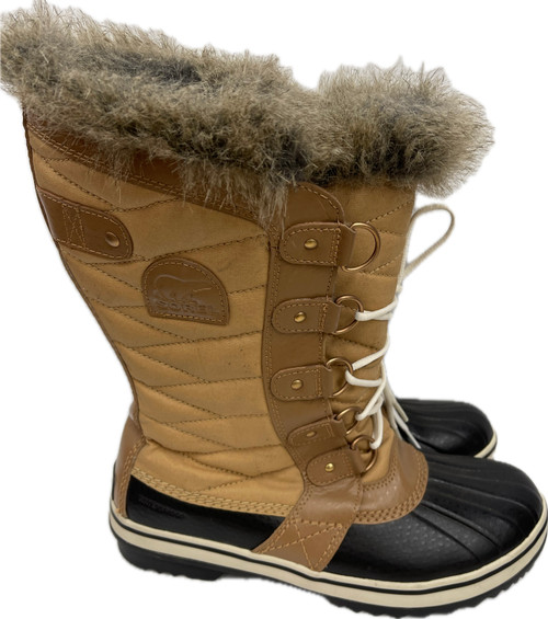Vist Large View of Product Image Which is Used Sorel Outerwear Boots 10
