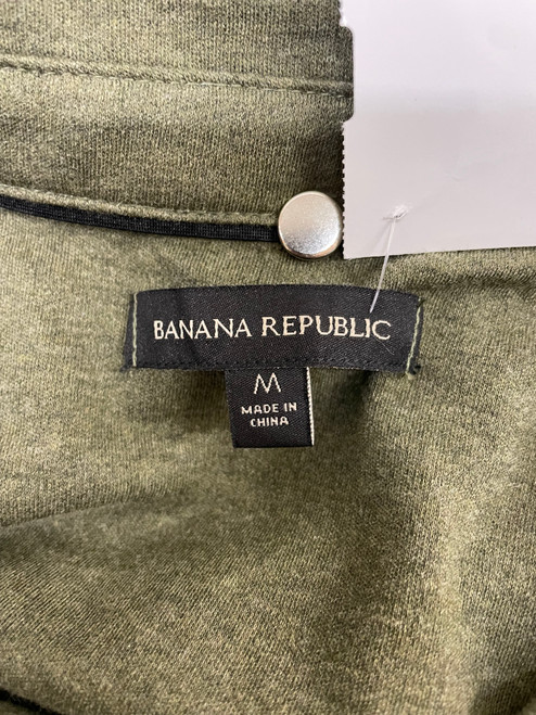 Used Banana Republic Mens Short Sleeve Top M/15-15.5 60053-S000586254 Vist Large View of Product Image Which is Used Banana Republic Mens Short Sleeve Top M/15-15.5