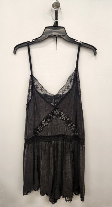 Vist Large View of Product Image Which is Used POL Romper L-12/14