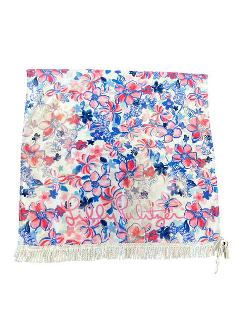 Vist Large View of Product Image Which is Used Lilly Pulitzer Towel