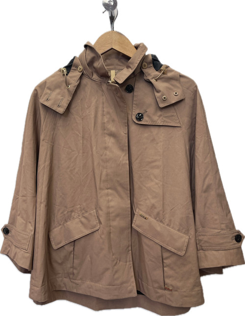 Used MK Short Light Jacket M-8/10 60030-S000861883 Vist Large View of Product Image Which is Used MK Short Light Jacket M-8/10