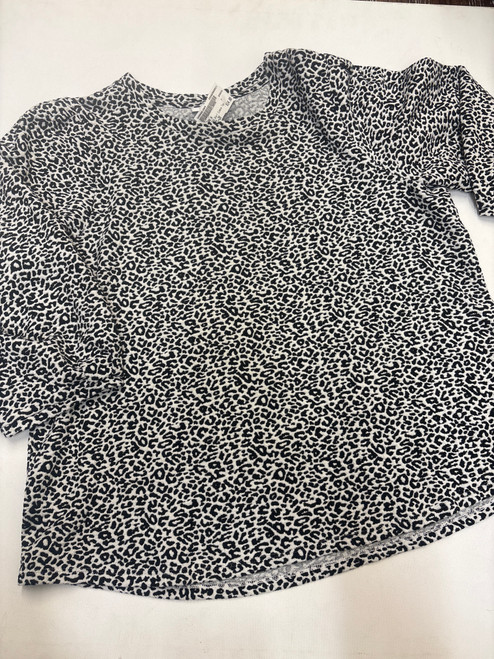Vist Large View of Product Image Which is Used Chico's Short Sleeve Top XXL-20