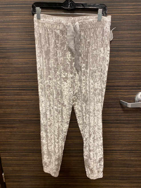 Vist Large View of Product Image Which is Used Victoria's Secret Casual Pant 2-26