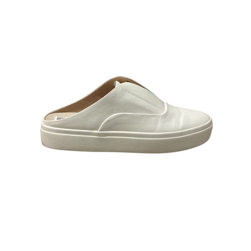 Vist Large View of Product Image Which is Used Corso Como Casual Shoes 8
