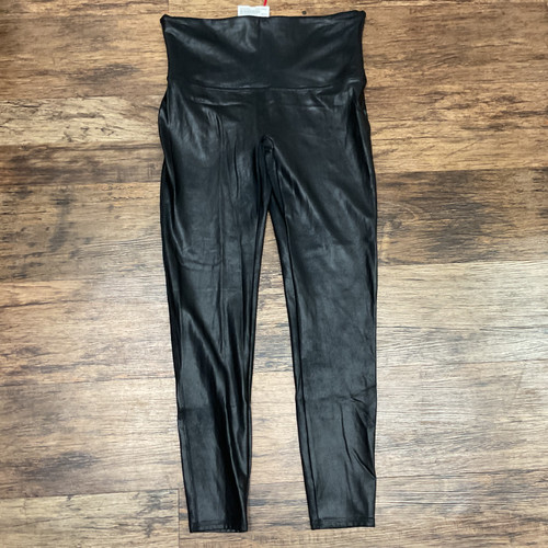 Vist Large View of Product Image Which is Used Spanx Active Leggings 1X 18/34