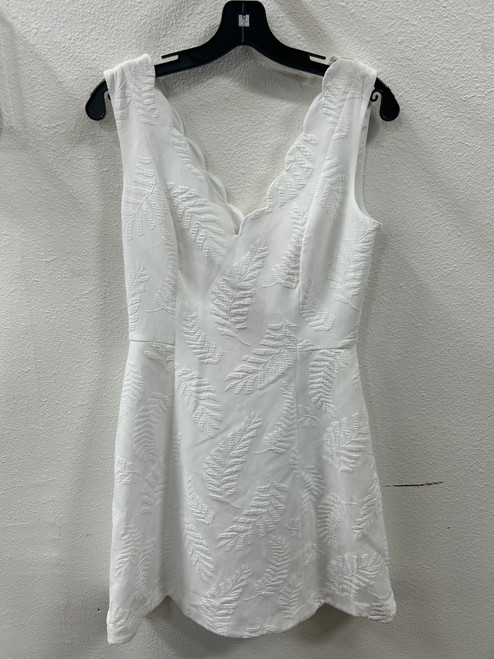 Vist Large View of Product Image Which is Used Lilly Pulitzer Short Dress B S-4/6