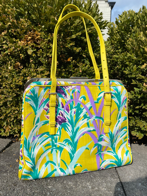 Vist Large View of Product Image Which is Used Unbranded Large Handbag