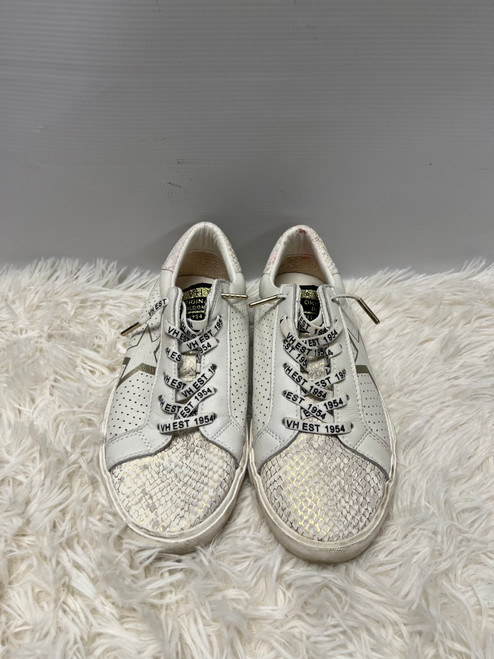 Vist Large View of Product Image Which is Used Vintage Havana Casual Shoes 10