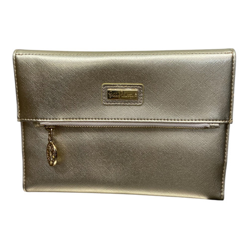 Vist Large View of Product Image Which is Used Lilly Pulitzer Clutch