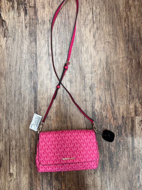 Vist Large View of Product Image Which is Used Michael Michael Kors Large Leather Handbag