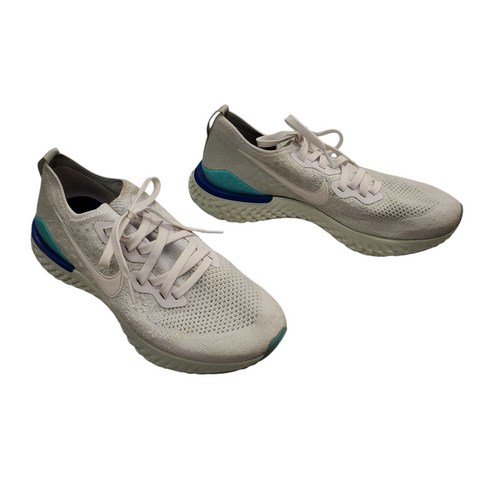 Vist Large View of Product Image Which is Used Nike Performance Shoes 10