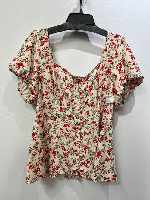 Vist Large View of Product Image Which is Used Torrid Short Sleeve Top 1X-18