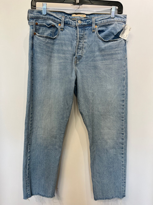 Used Levi's Denim 16-33 60070-S000559924 Vist Large View of Product Image Which is Used Levi's Denim 16-33