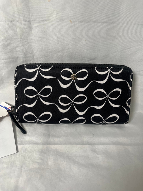 Vist Large View of Product Image Which is Used Kate Spade Leather Wallet