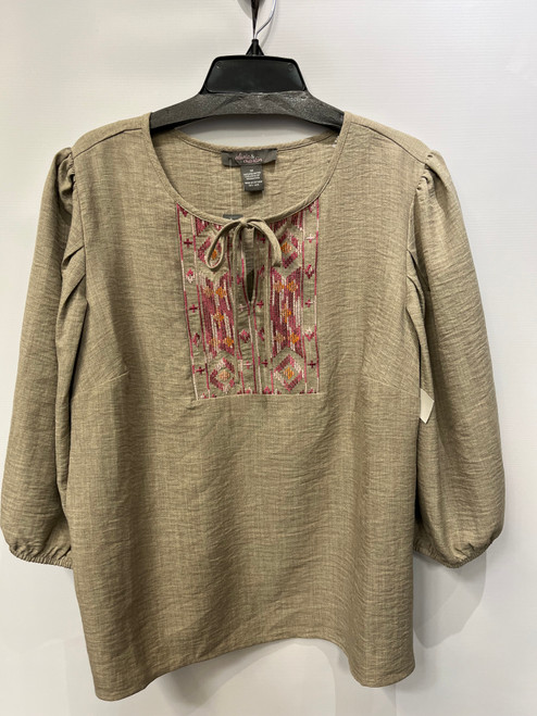 Vist Large View of Product Image Which is Used Unbranded Long Sleeve Top 1X-18