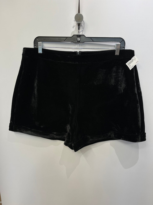 Vist Large View of Product Image Which is Used Venus Shorts 18-34