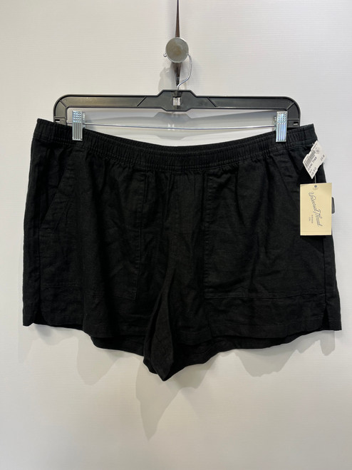 Vist Large View of Product Image Which is Used Universal Threads Shorts 16-33