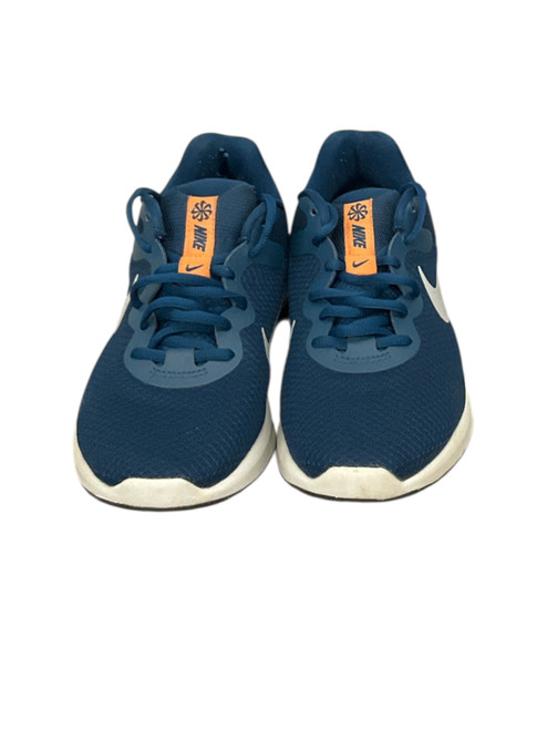 Vist Large View of Product Image Which is Used Nike Performance Shoes 8.5