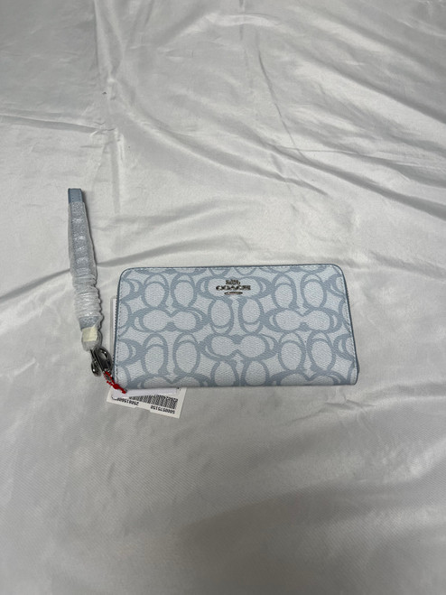 Vist Large View of Product Image Which is Used Coach Leather Wristlet