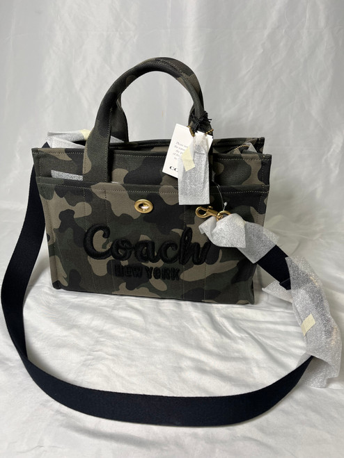 Vist Large View of Product Image Which is Used Coach Xlarge Handbag