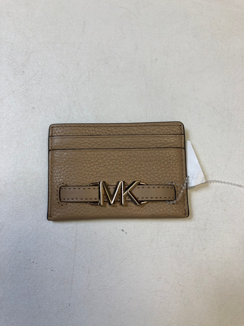 Vist Large View of Product Image Which is Used Unbranded Leather Wallet