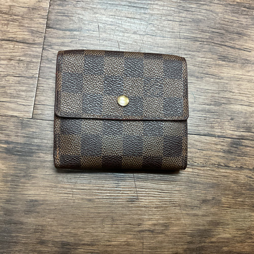 Vist Large View of Product Image Which is Used Louis Vuitton Leather Wallet