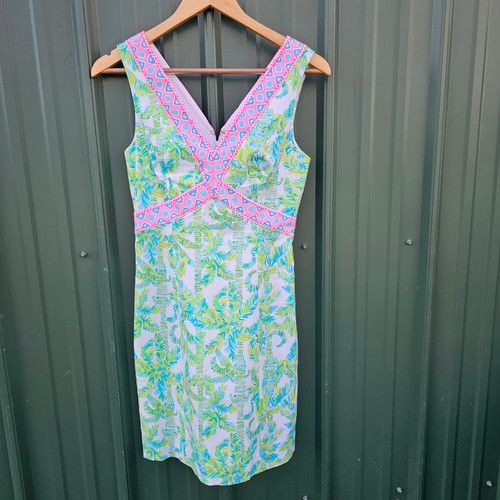 Vist Large View of Product Image Which is Used Lilly Pulitzer Spring Short Dress F XXS