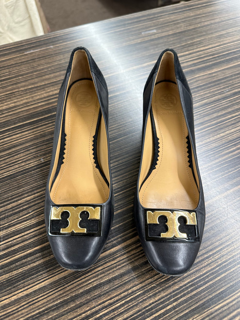 Vist Large View of Product Image Which is Used Tory Burch Low Heels 5