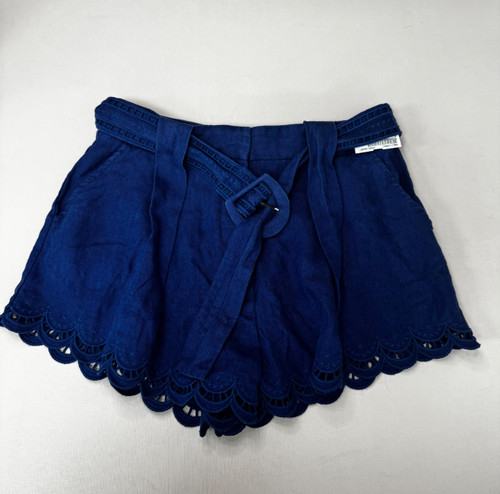 Vist Large View of Product Image Which is Used Farm Rio Shorts 12-31