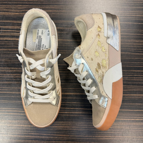 Vist Large View of Product Image Which is Used Dolce Vita Casual Shoes 6