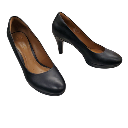 Vist Large View of Product Image Which is Used Clarks Low Heels 10