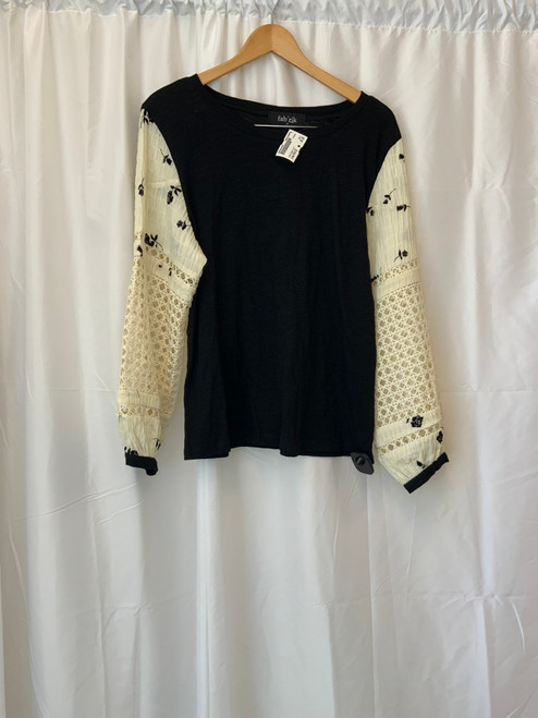 Vist Large View of Product Image Which is Used Unbranded Long Sleeve Top P M-8/10