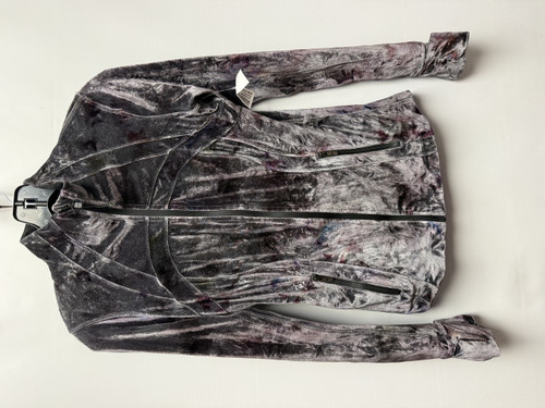 Vist Large View of Product Image Which is Used Lululemon Athletica Sweatshirt S-4/6