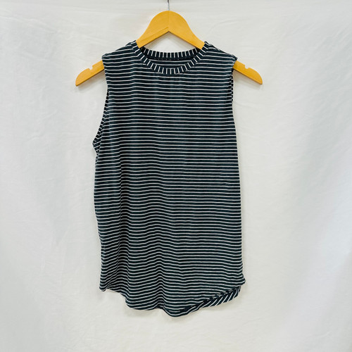 Used Lululemon Athletica Active Sleeveless Top L-12/14 60003-S000861666 Vist Large View of Product Image Which is Used Lululemon Athletica Active Sleeveless Top L-12/14